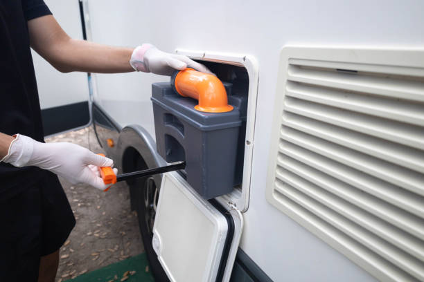 Best Portable restroom trailer rental  in Eustis, FL