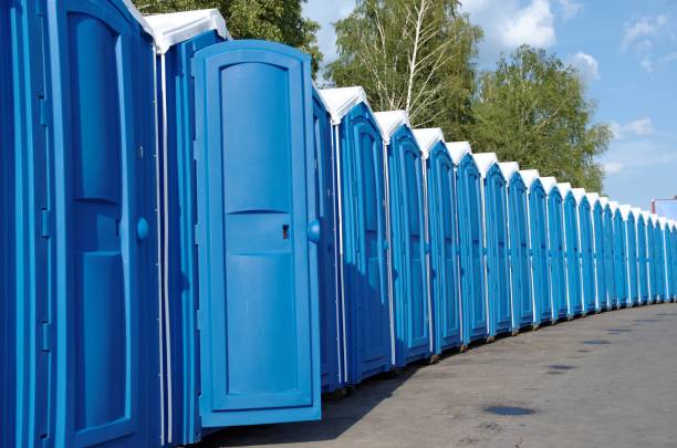 Best Porta potty rental near me  in Eustis, FL